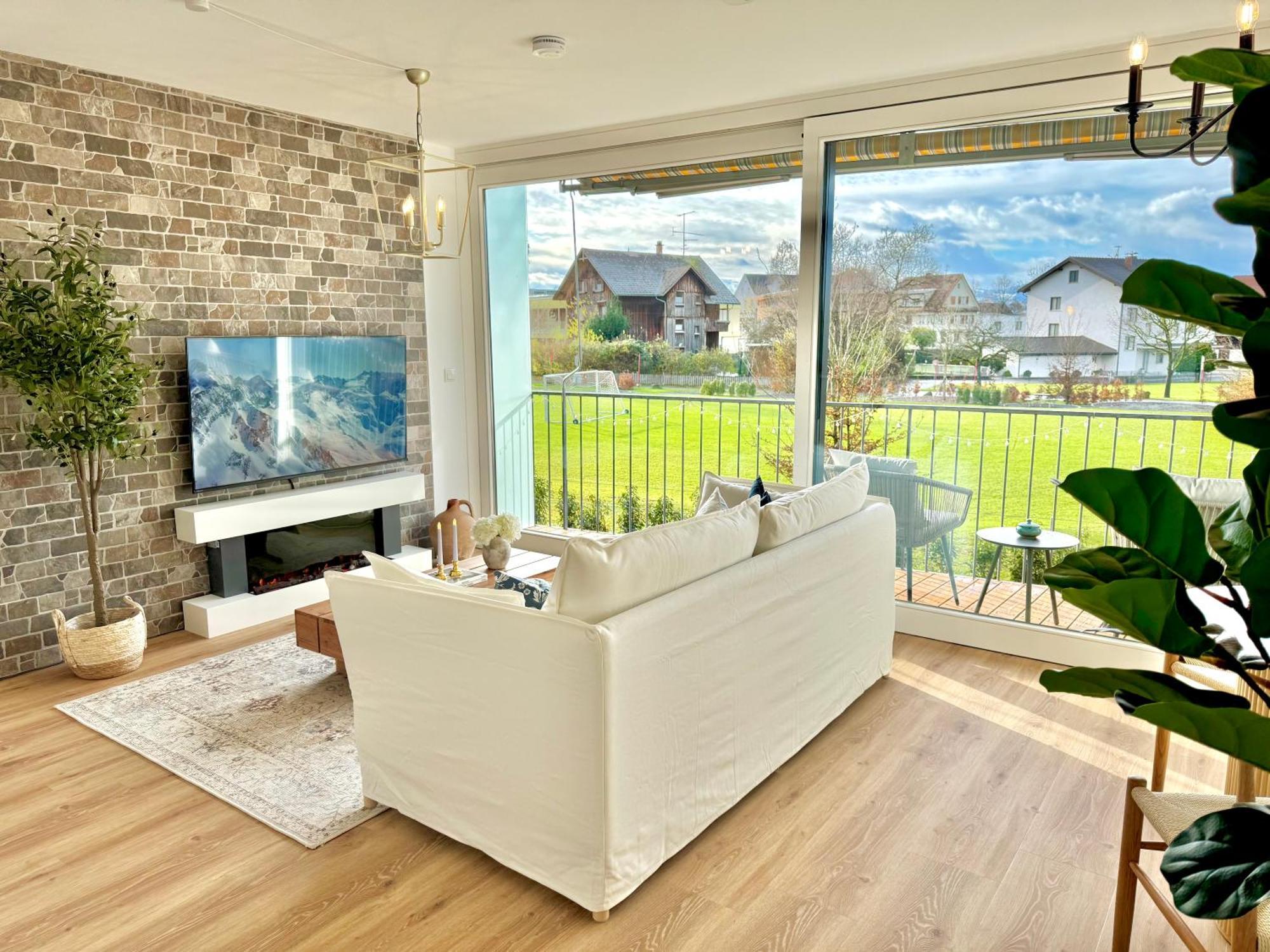 Flair Apartments Vorarlberg - Stilvolles Wohnen Nahe Bodensee & Alpen - Kueche, Balkon & Gratis Parkplatz Bregenz Esterno foto