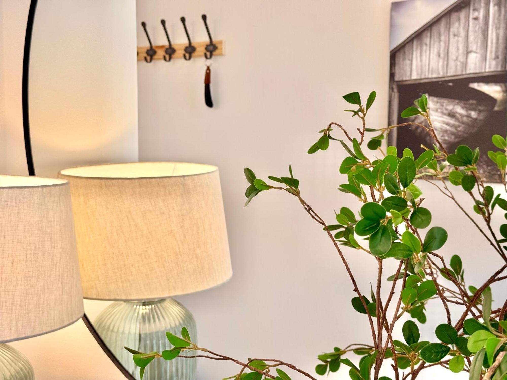Flair Apartments Vorarlberg - Stilvolles Wohnen Nahe Bodensee & Alpen - Kueche, Balkon & Gratis Parkplatz Bregenz Esterno foto